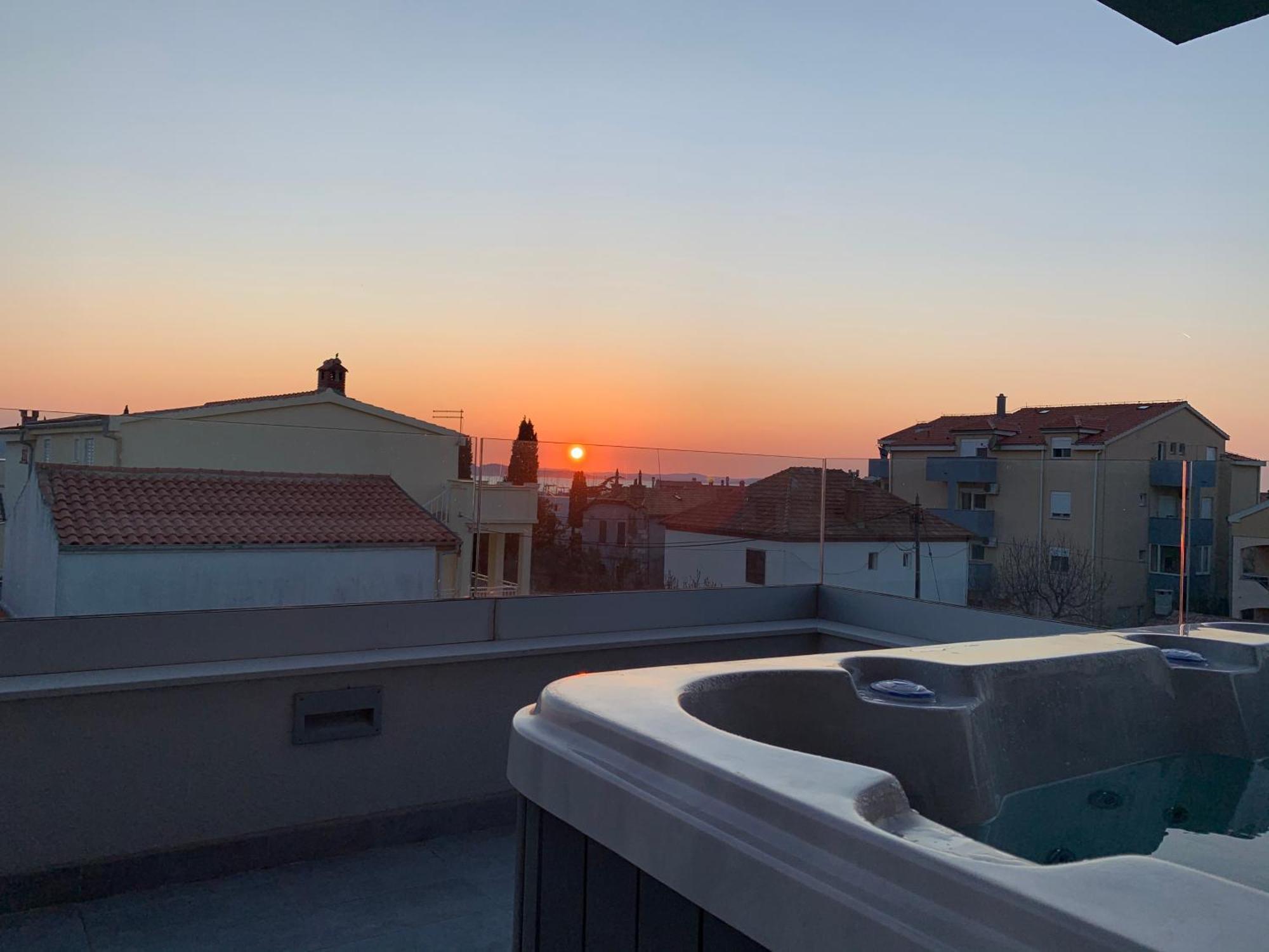 Villa Omnia Задар Экстерьер фото